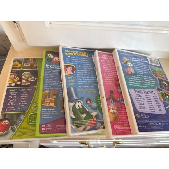 VeggieTales Bundle Lot of 5 DVDs Including A Double Feature - Picture 5 of 5